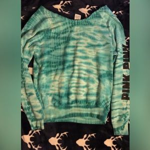 Long sleeve tie dye